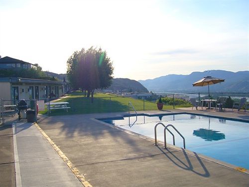 Hospitality Inn